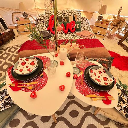Love Room Tente Lodge Spa Mfg Chez C&C, Exclusivement Reservee Aux Adultes Cantaron 외부 사진
