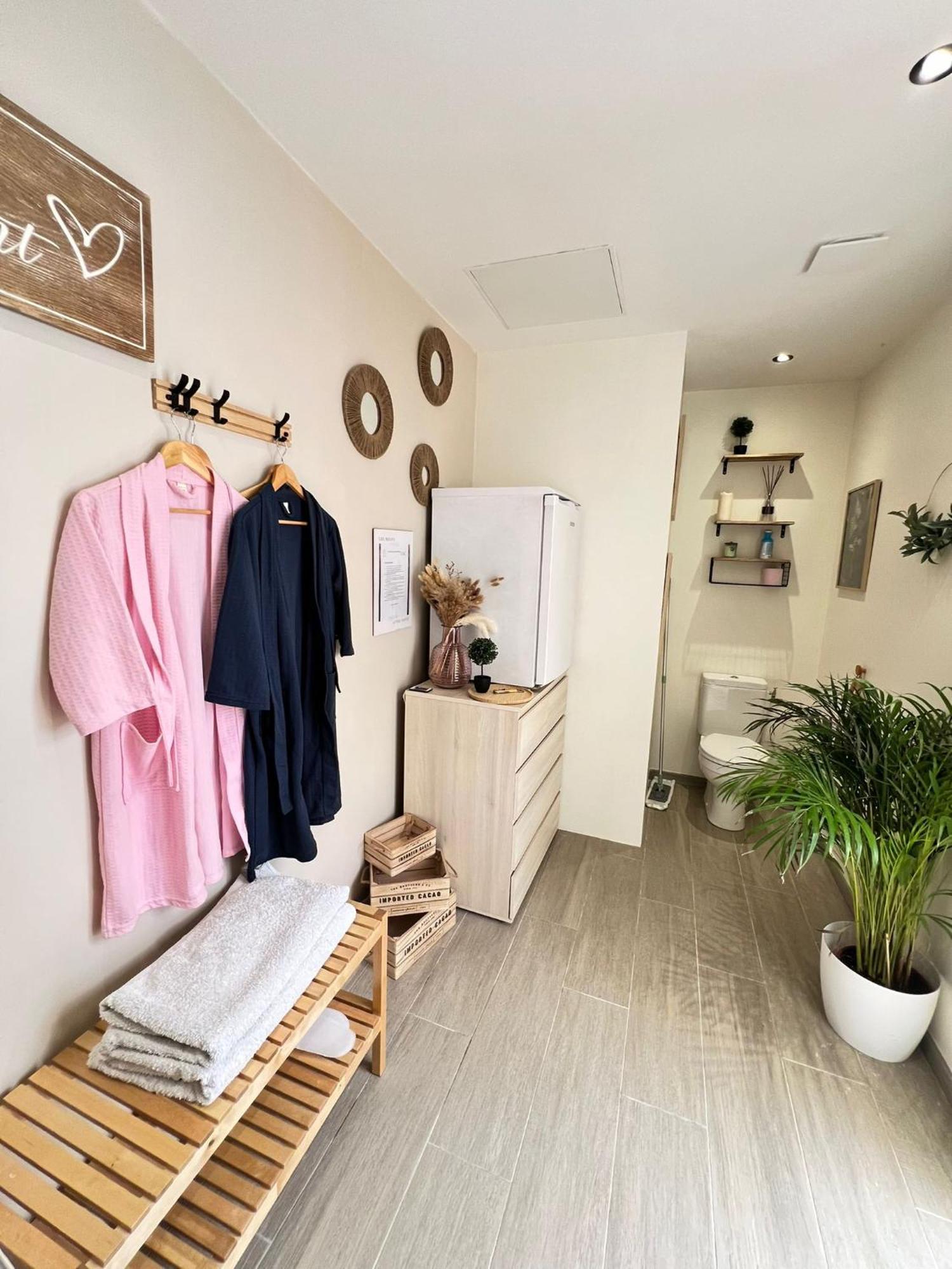 Love Room Tente Lodge Spa Mfg Chez C&C, Exclusivement Reservee Aux Adultes Cantaron 외부 사진