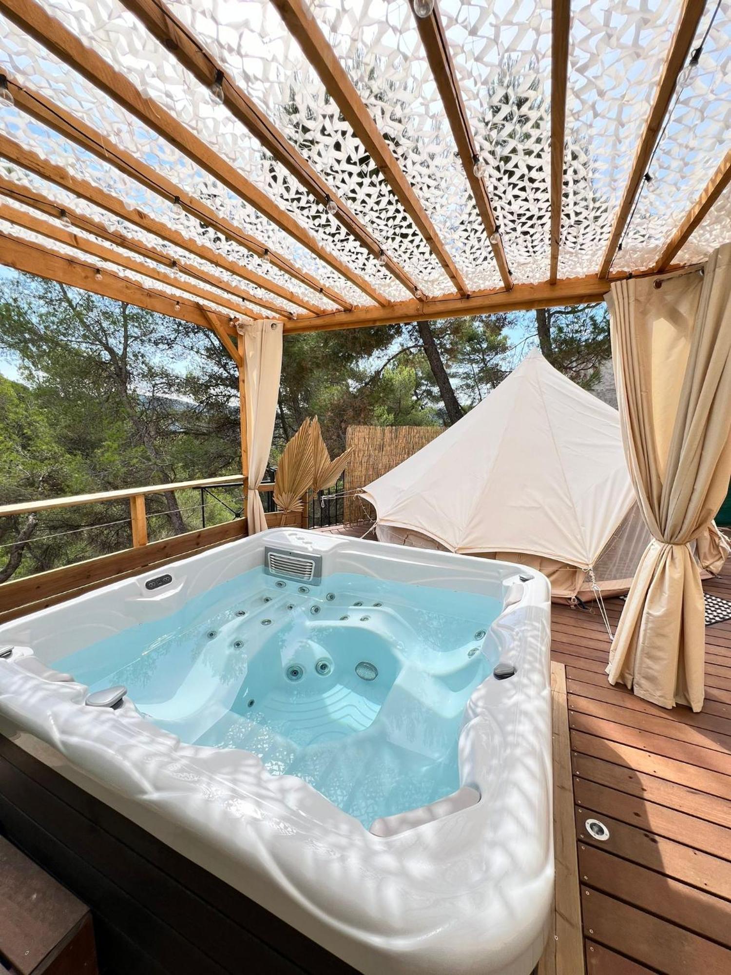 Love Room Tente Lodge Spa Mfg Chez C&C, Exclusivement Reservee Aux Adultes Cantaron 외부 사진