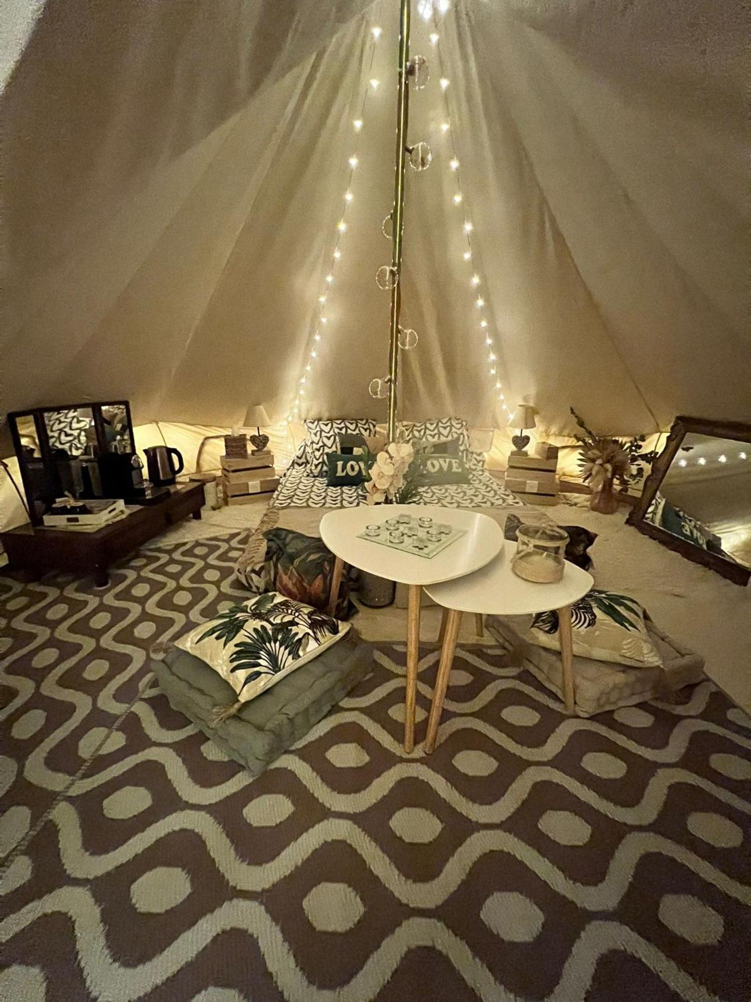 Love Room Tente Lodge Spa Mfg Chez C&C, Exclusivement Reservee Aux Adultes Cantaron 외부 사진